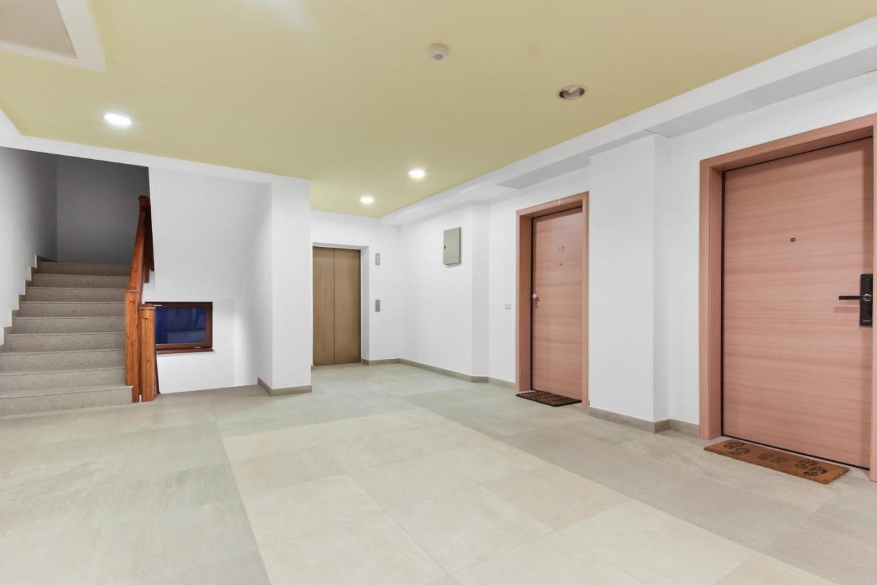 Clabucet Cozy Studio Apartment Predeal Luaran gambar
